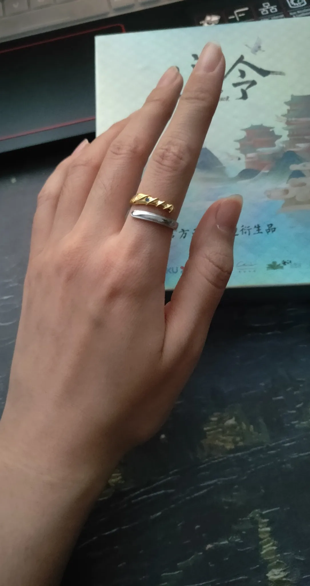 thumb