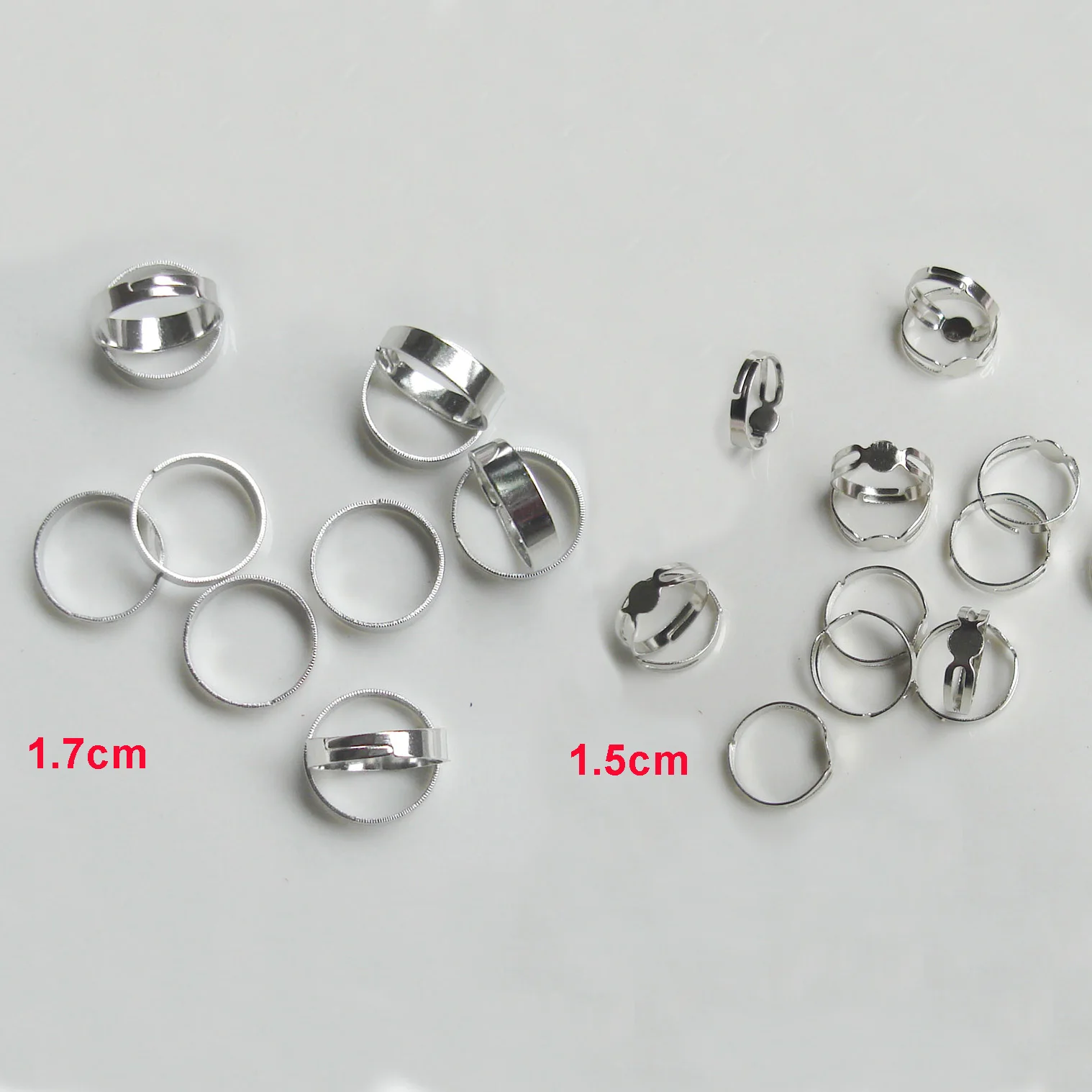 20PCS 1.5cm 1.7cm silver Metal Adjustable Ring with pad Plain Kids finger circlesfor Handmade jewelry ornament