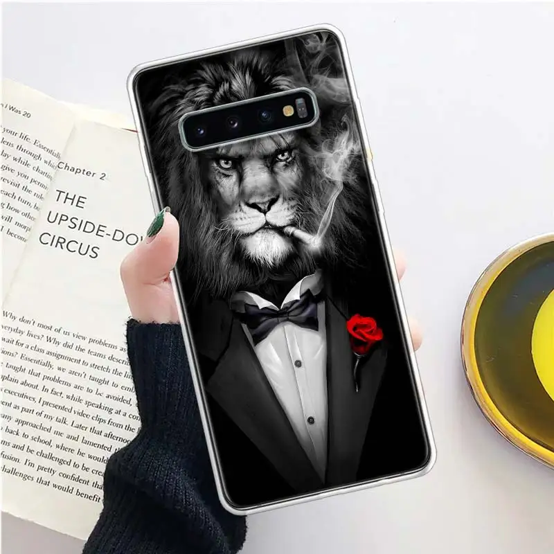 Lion Man Suit Shirt Tie Black Animal Phone Case For Samsung Galaxy S21 S20 FE S22 S23 S24 Ultra S10 Plus S9 + S8 S10E Soft Cover