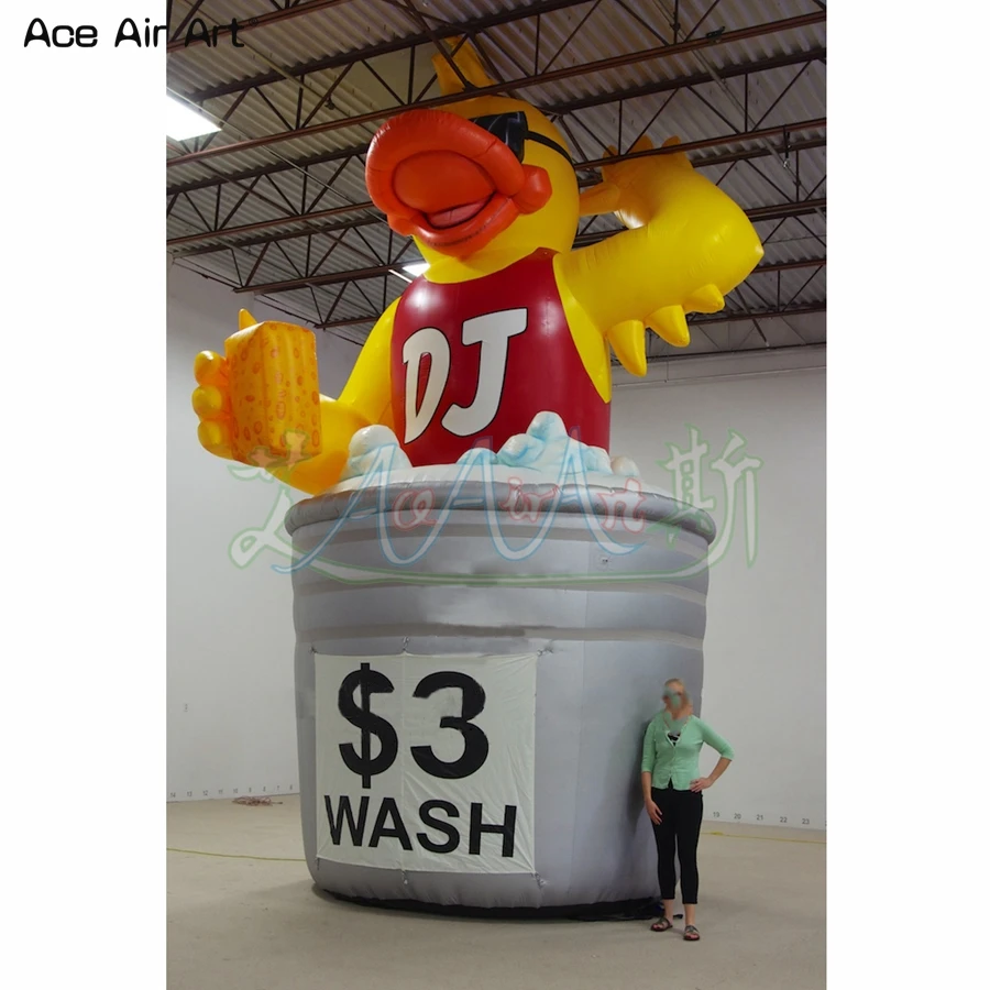 Popular Outdoor Giant Inflatable Animal Yellow Inflatable Duck For Decoration/Exhibition/Wash Car Advertising Made In China