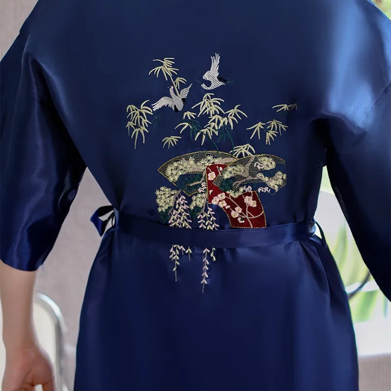 Embroidery Male Kimono Bathrobe Gown Chinese Style Sleepwear Casual Nightgown Loose Nightwear Lingerie Satin Silk Lounge Wear