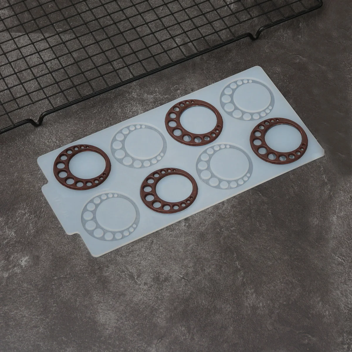 Hollow Out Ring Shape Chocolate Stencil DIY Round Circle Chocolate Chip Cup Cake Top Decorating Silicone Mold Chablon