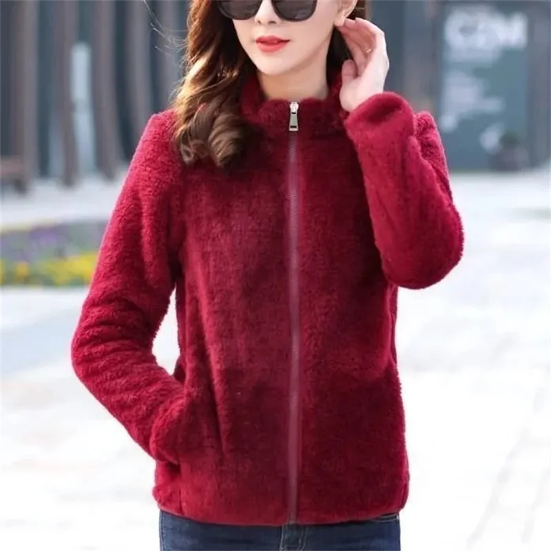 Autumn Winter Women Tops 2023 Fleece Short Female Coats Long-Sleeved Fleece Thickened Coral Fleece Warm Sweater Fleece Soft Coat