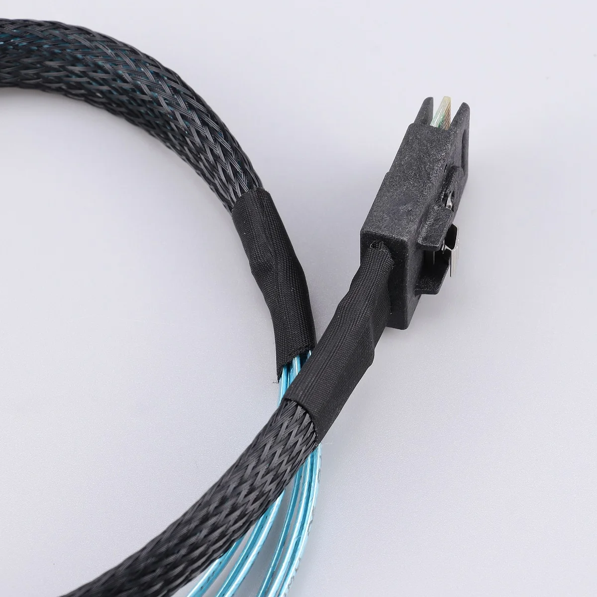 الكوع Mini SAS إلى SATA كابل محول SFF 8087 36P تحكم 6gb إلى 4xSATA موصل اندلاع إلى 4 SATA كابل بيانات القرص
