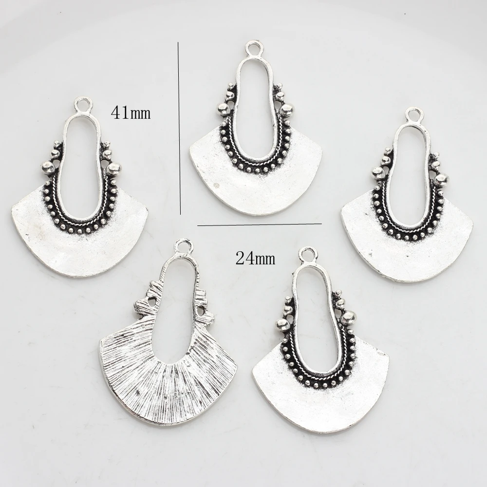 New 5pcs/lot 40*29MM Retro Antique Zinc Alloy Crescent-shaped Charms Pendant For DIY Jewelry Necklace Accessories