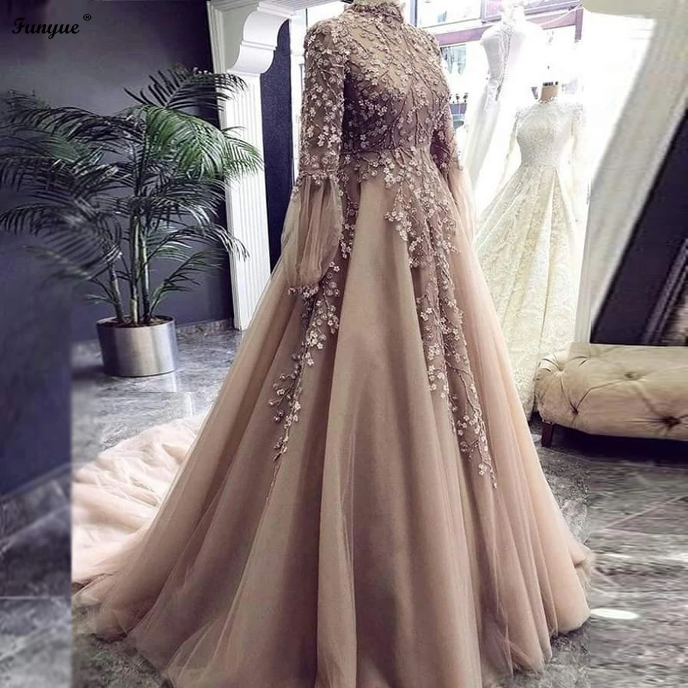 Champagne Arabic Muslim Evening Dresses Long Sleeves Appliques Flowers Beading Evening Gowns A-Line Tulle Formal Prom Dress New