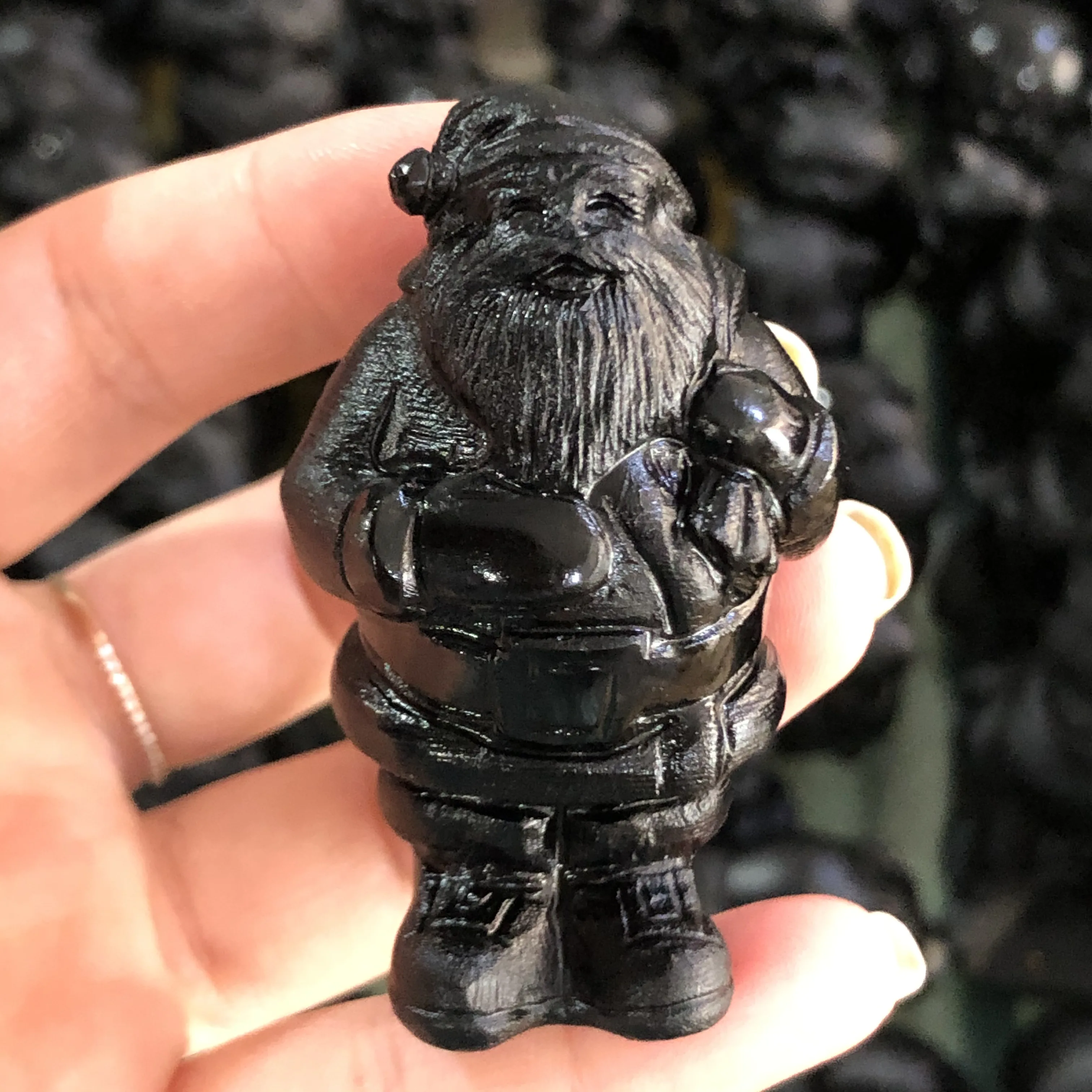 

Natural Obsidian Quartz Father Christmas Hand Carved Crystal Polished Quartz Healing Stones Gemstones For Home DIY Decorations