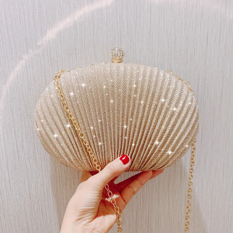 Luxury Diamonds Sequins Shell Clutch Bag Designer Clip Chain Women Shoulder Bags Gold Silver Lady Evening Bag Small Party Purse