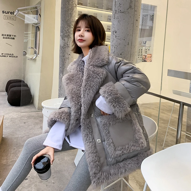 

90% Duck Down Women's Jacket Mid-Length Warm Winter Glossy Coat New Loose Faux Lamb Fur Panel Leather Pop Parka Femme Overcoat