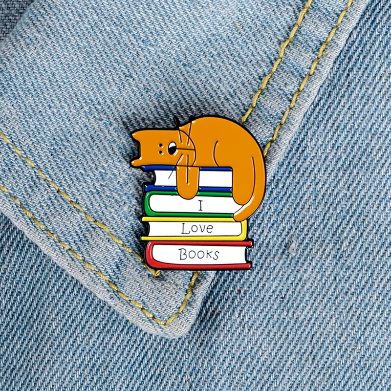 Puppy I Love Books Enamel Pin Cartoon Little Dog Animal Reading Bookworm Brooch Lapel Backpack Badge Jewelry Gifts For Friends