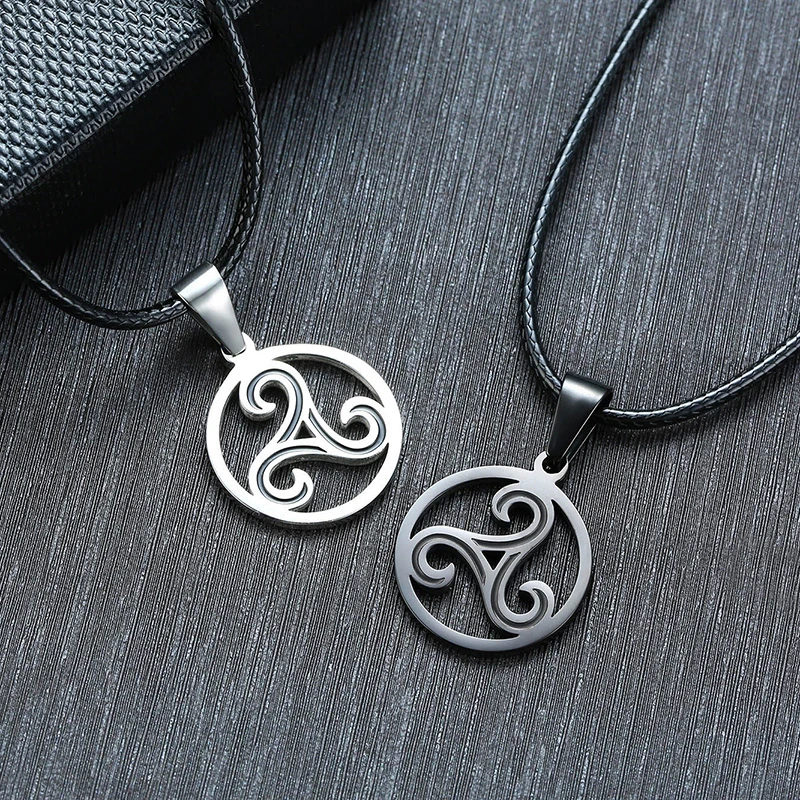 Vnox Retro Men Woman Celtic Triskelion Pendants Necklaces with 60-65cm Black Leather Rope Chain Accessory