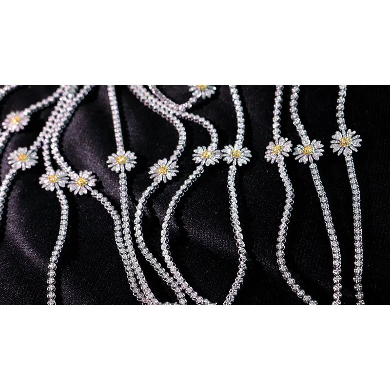 Aazuo Real Yellow  White Diamond 18K Gold Classic Daisy Bracelet Upscale Trendy Senior Party Senior Customize Fine Jewelry