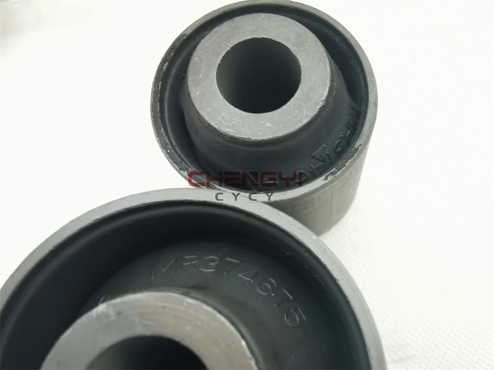 Rear Suspension Steering Knuckle Horn Bushing Rubber Sleeve For Mitsubishi Pajero V73W V63W V97W V87W V93W MR374675 MR375674