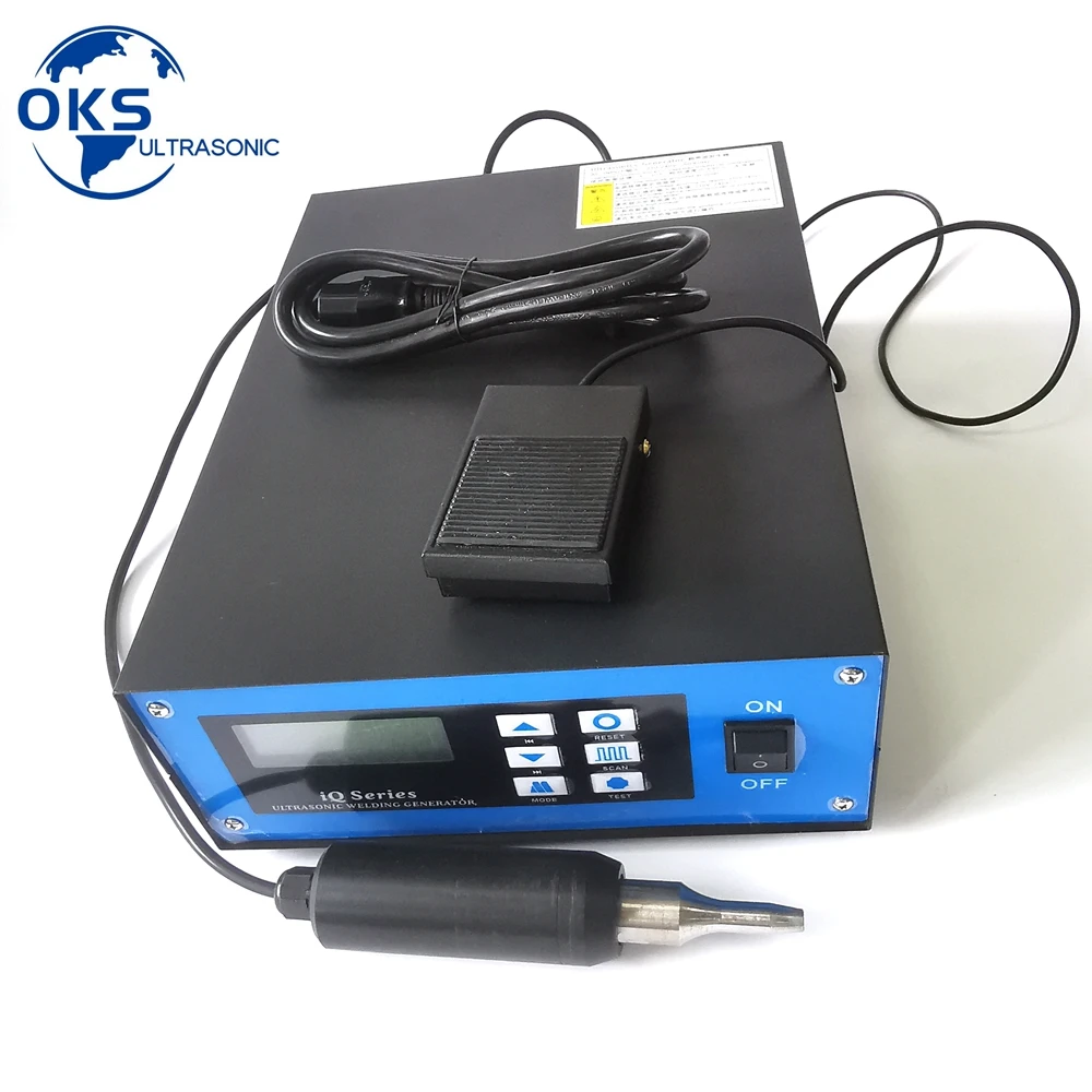 

35Khz Handheld Plastic Ultrasonic Fabric Welder 800W Spot Welding Machine