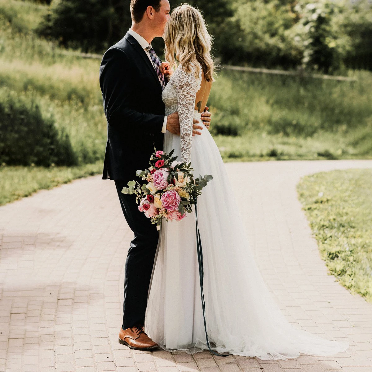 Robe de soirée de mariage en Tulle, tenue de plage, style Boho, manches longues en dentelle, dos ouvert, coupe trapèze, col en v, élégante, grande taille, 2021