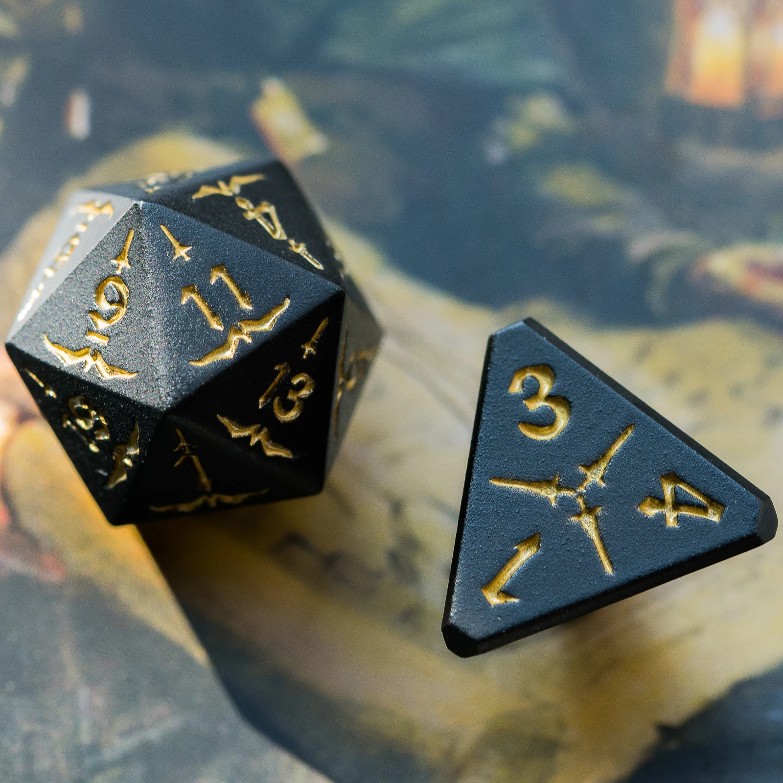 Cusdie conjunto de dados de metal, 7 peças, metal d & d dice, metal não perturbe, conjunto de dados de metal polhedral, jogo de dramatização, mtg pathfinder