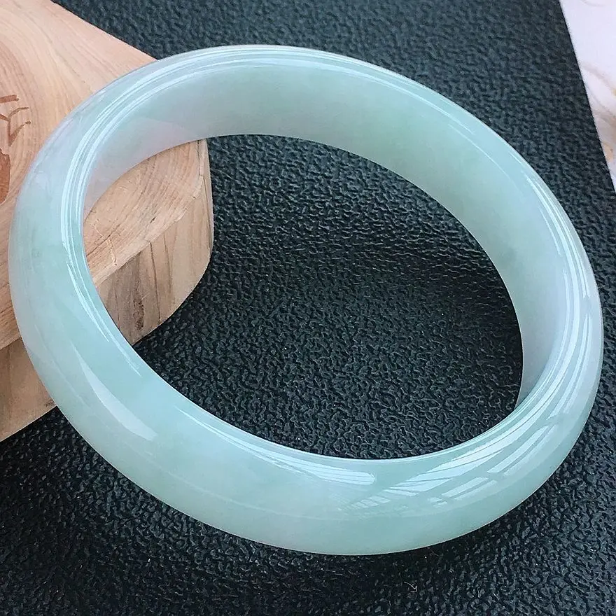 Bracelet Emerald Jade Bangle Light Green Ice Waxy Type Ceremony High Quality Natural Jewelry Fashion Accessories Gift