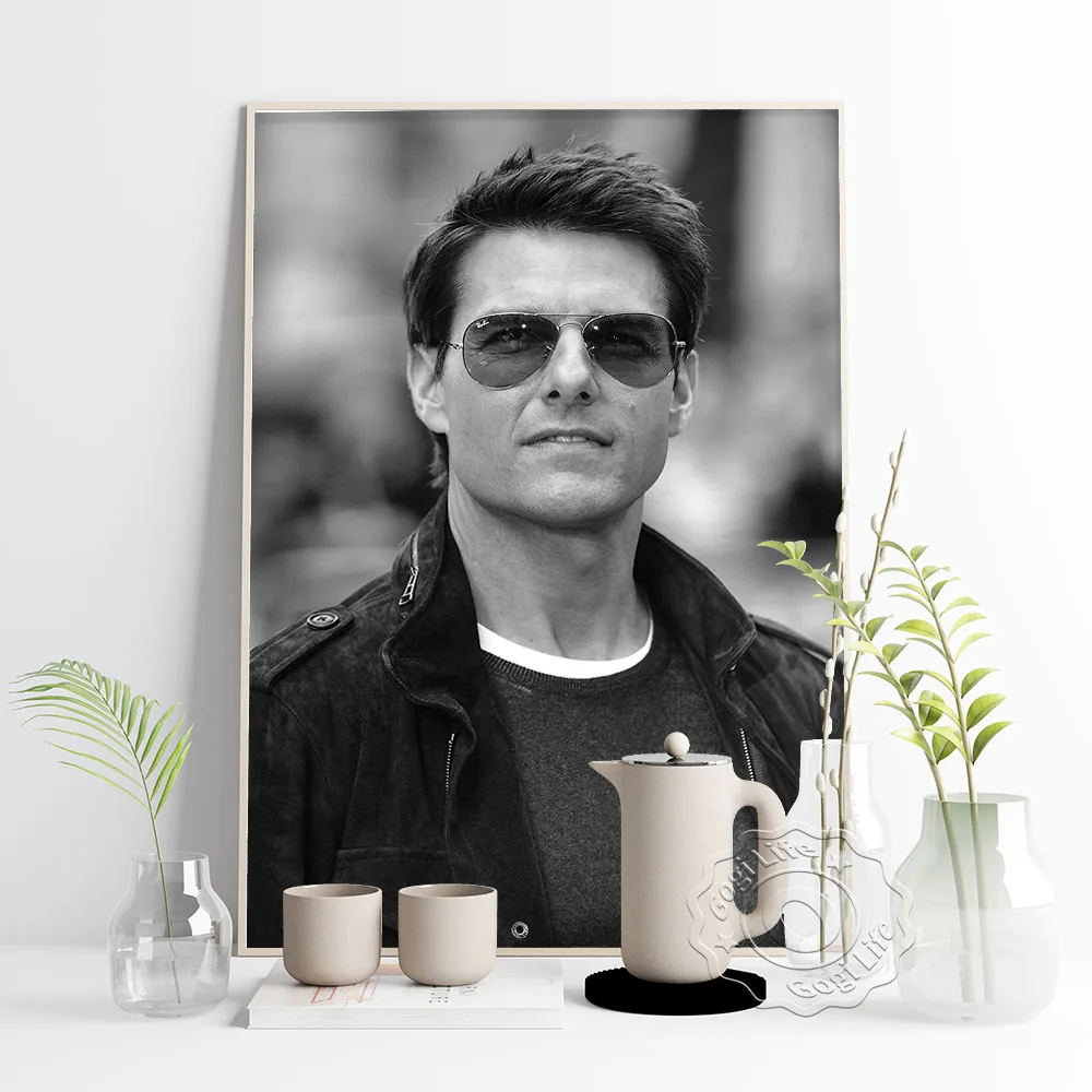 Famous Actor Tom Cruise Black And White Art Poster, Movie Actor Portrait Vintage Art Prints, Fans Collection, Home Decor Mural