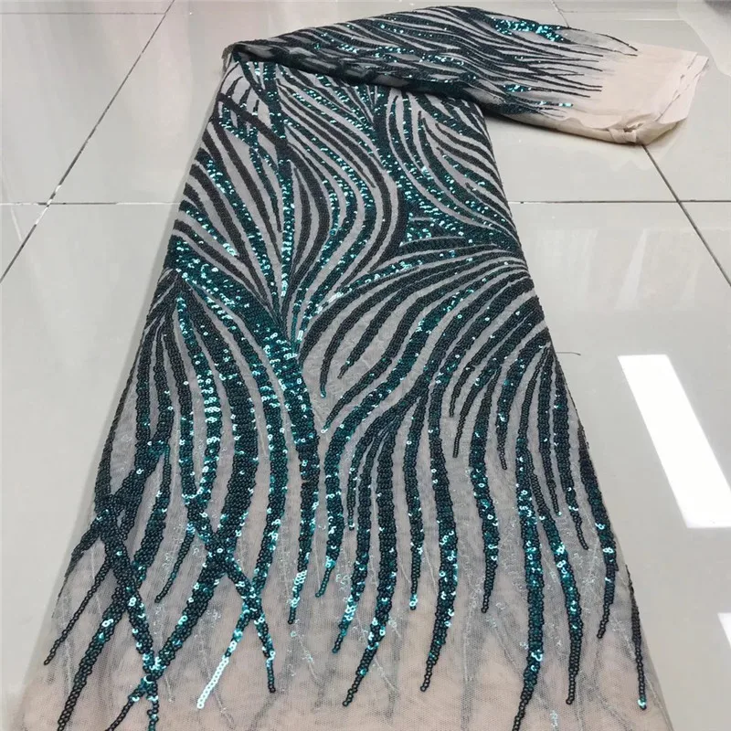 

Hot Selling Sequins French Nigerian Lace Fabric African Tulle Mesh High Quality Material for Party or Fashion Show Dress