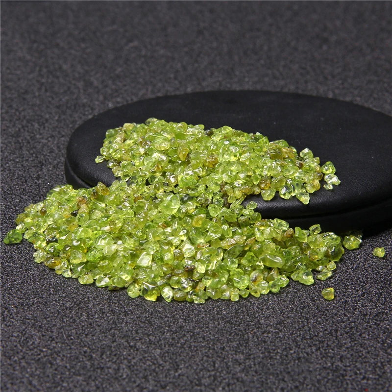 Undrilled Natural Peridot Olivine Chip Stone Rock Tumbled Green Quartz Crystal Gravel Stone for DIY Accessries Crafts Wholesale