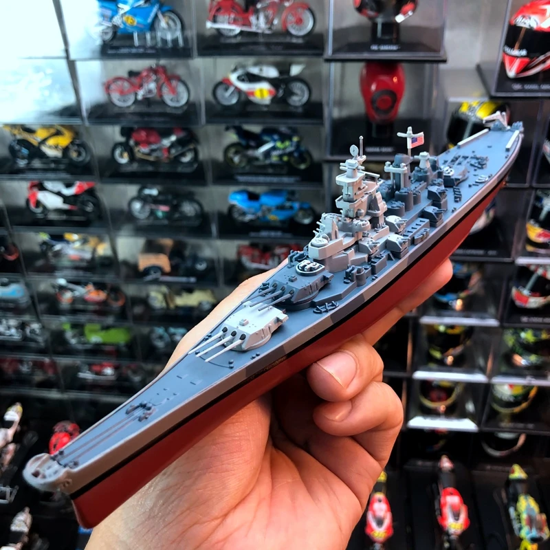 New Special Offer Die-cast Metal USS Iowa Battleship Warship Decoration Static Finished Ship Model Toys For Children Military