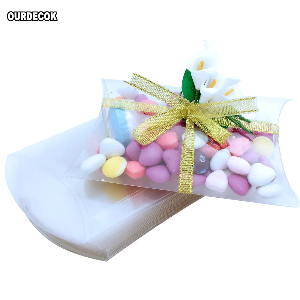 

Wedding Gift Boxes 100pcs Pillow Shape Transparent Candy Box PVC Box for Wedding Party Favor Decor 12*8*2.5cm caja de dulces