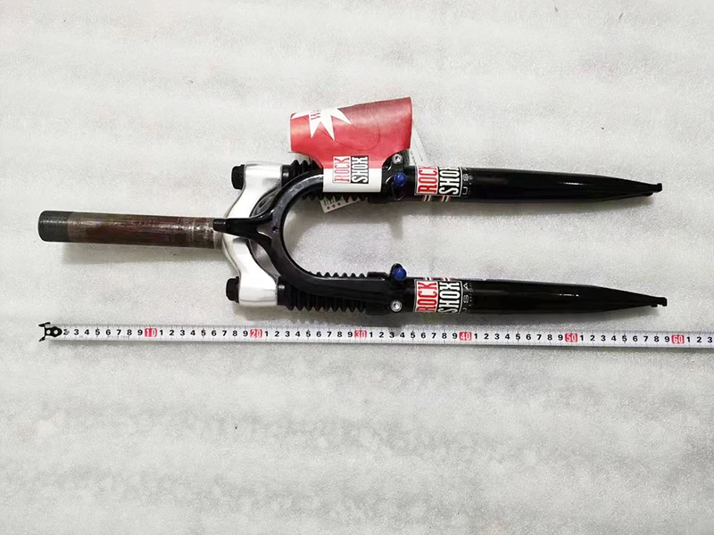 Stock limited 26er Inch Rock Shok 28.6mm Riser Mountain Bike Ultra-light V Brake Oil Spring Suspension MTB Fork