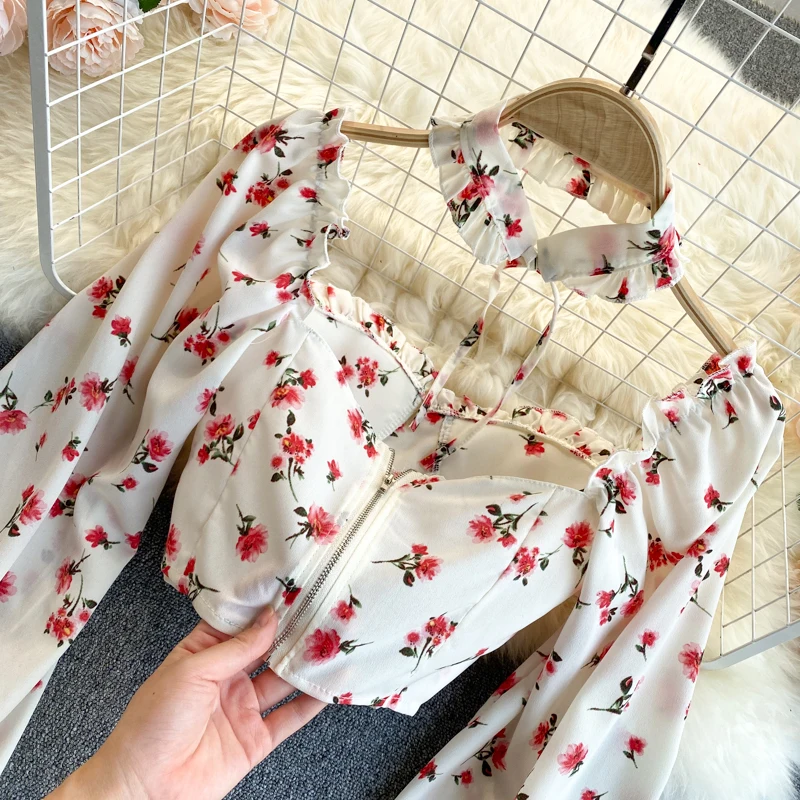 Women 2021 Sexy Floral Print Cropped Blouses Vintage Puff Long Sleeve Zipper Crop Top Ruffle Female Shirts Blusa Chic Tops