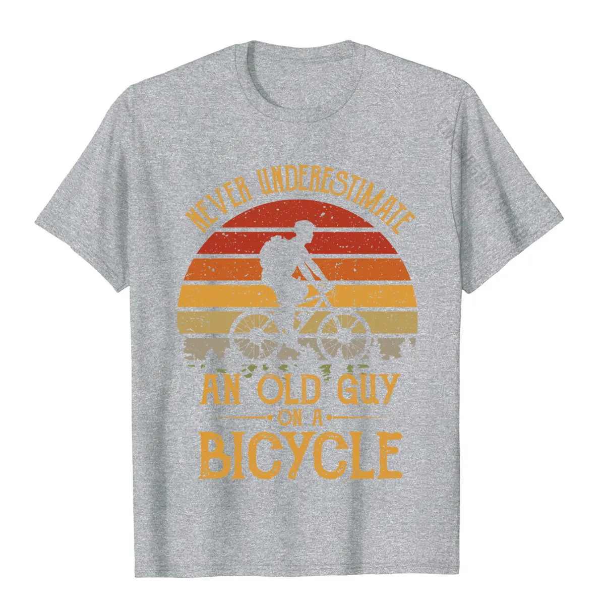 Vintage Never Underestimate An Old Guy On A Bicycle Cycling T-Shirt Top T-Shirts For Men Tops Shirt Company Printing Cotton