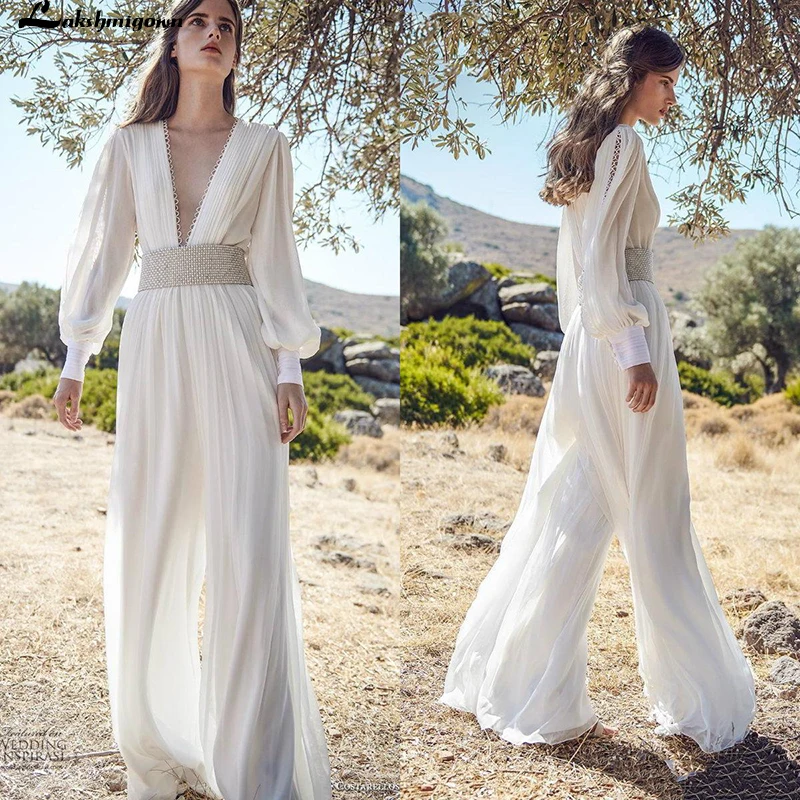 Tute da sposa bianche scollo a V profondo cintura con perline manica lunga abito da sposa bohémien pantaloni su misura abito da spiaggia abiti da spiaggia