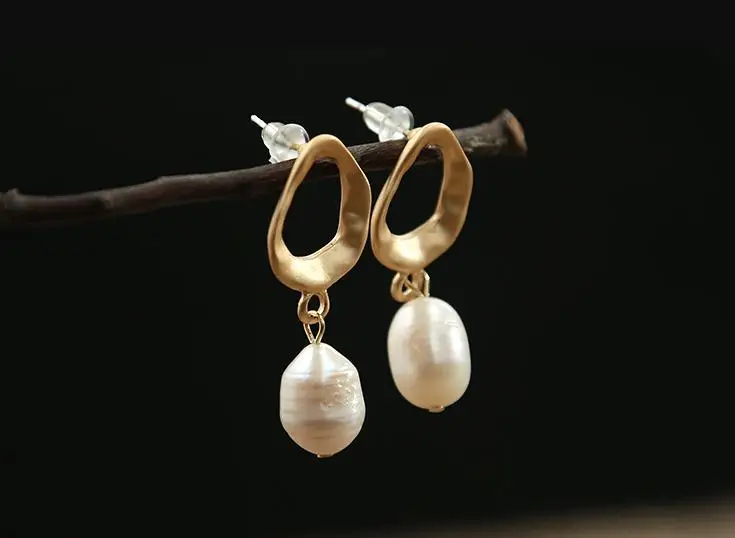 

New Classic Favorite Pearl Earrings White Rice Freshwater Pearls Gold Color s925 Silver Unique Fine Jewelry Charming Women Gift