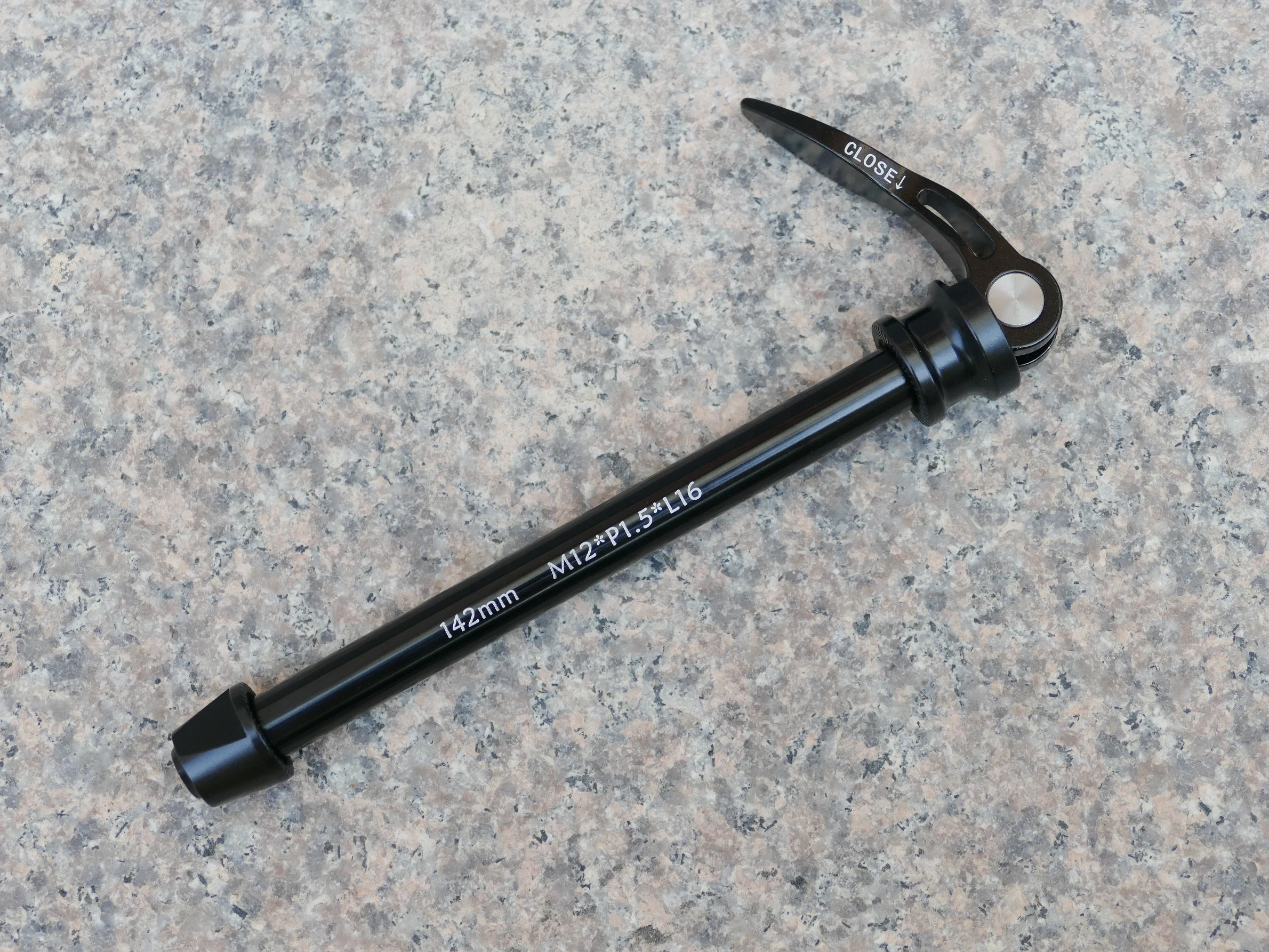 Road Cyclocross Bike Thru Axle   - 2 pcs ( Front & Rear ) 100mm * 12mm / 100mm * 15mm Axle Front Fork + 142mm * 12mm Axle Frame