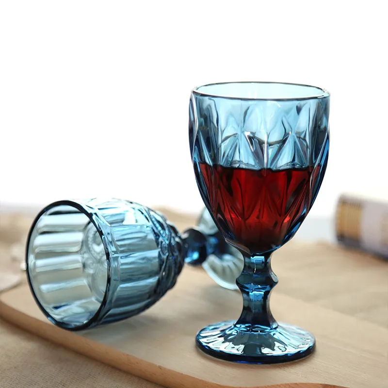 4Pcs/Set Multicolor Carved Red Wine Glasses Retro Embossed Whiskey Cups Wedding Party Champagne Flutes Bar Restaurant Drinkware