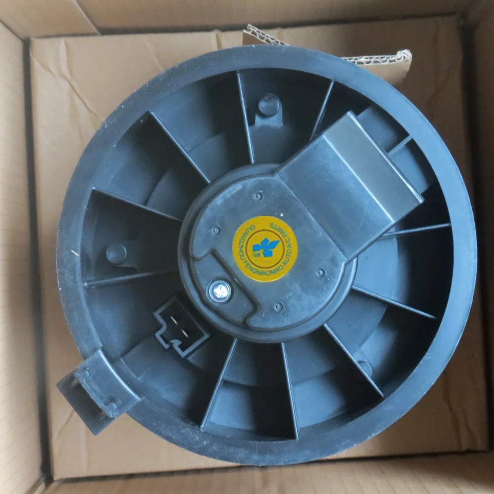 

AUTO AC BLOWER MOTOR FOR Cube Juke 272261FC0B 700256 HMA89948 1AHCX00396 BM 4035C