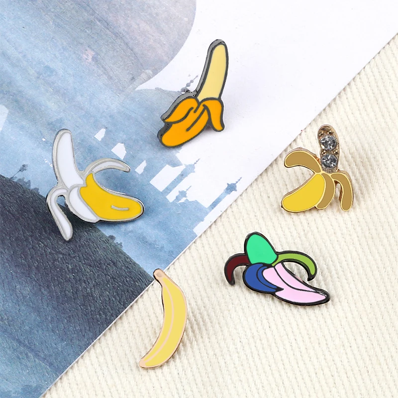 Cute Brooch Cartoon Yellow Banana Fruit Enamel Pins for Women Men Shirt Denim Bag Lapel Pin Badges Accessories Kids Jewelry Gift