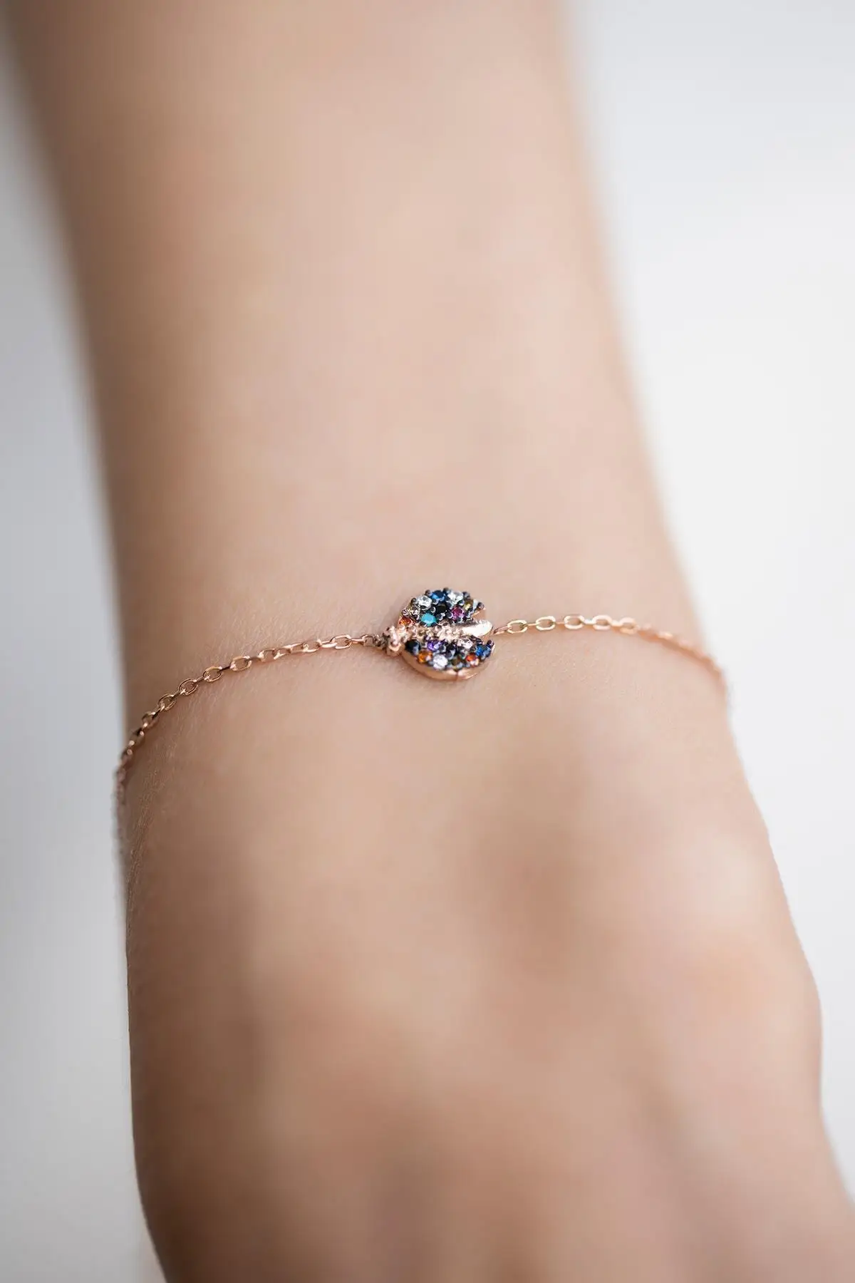 

Women Ladybug Model Mix Cz Rose Plated Silver Bracelet İZLASLVR00309