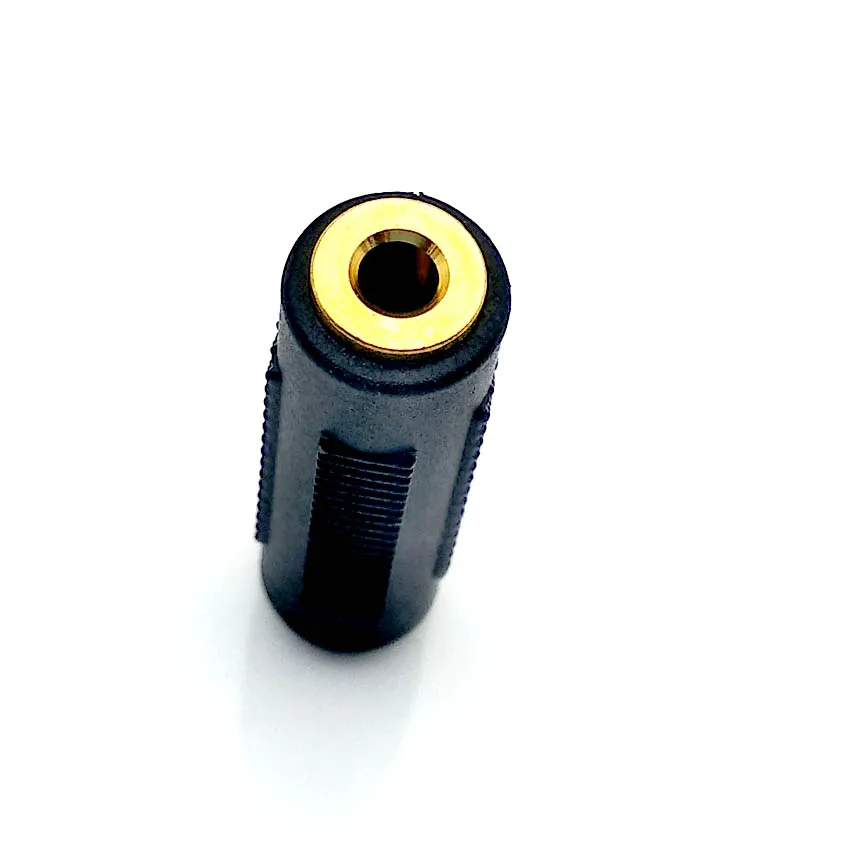 1pcs 3.5 mm Female to 3.5mm Female Jack Stereo Coupler Adapter