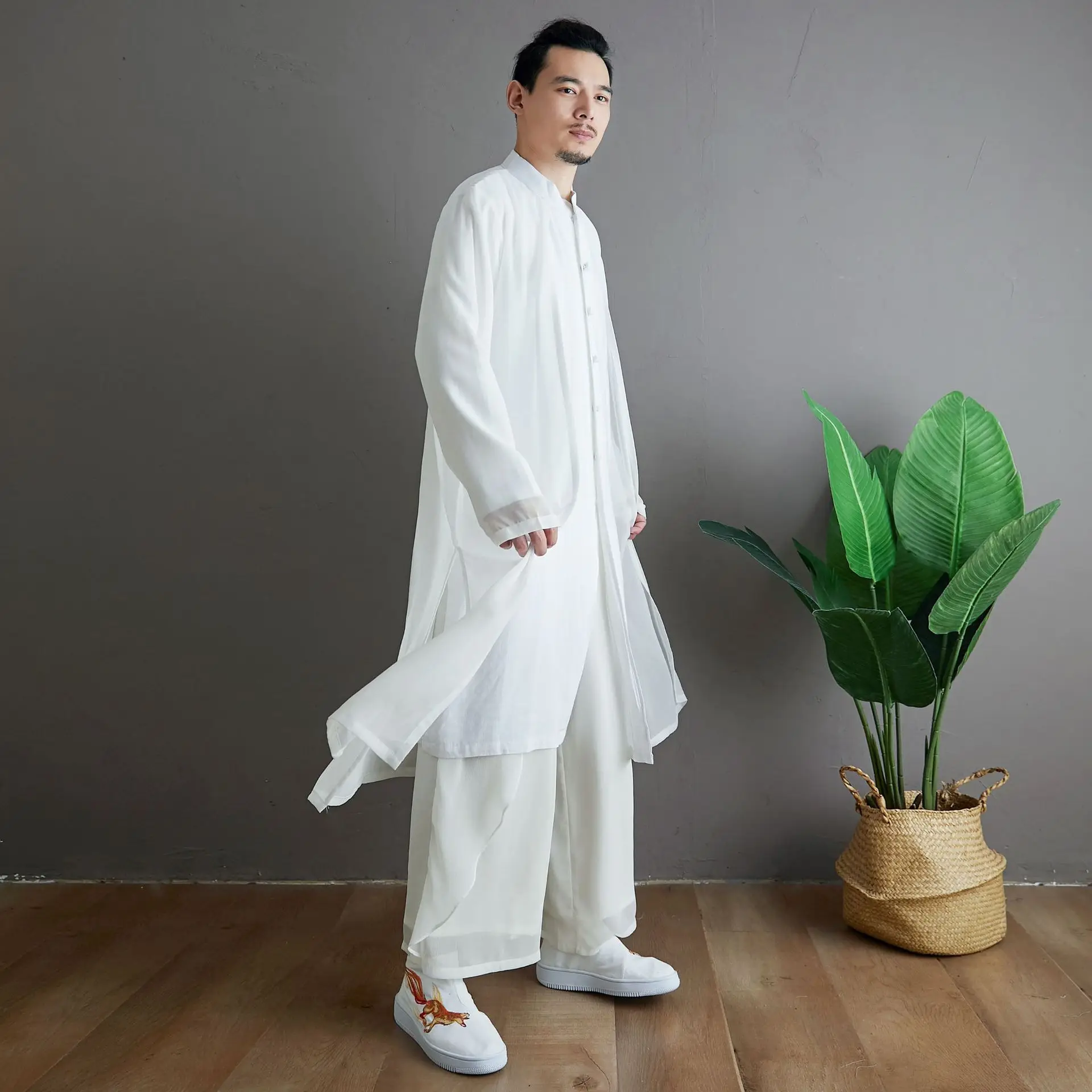 White Solid Chinese Men Chiffon Robe Loose Plus Size XL Tang Shirt Mandarin Collar Cardigan Retro Button Casual Tops Kimono Gown