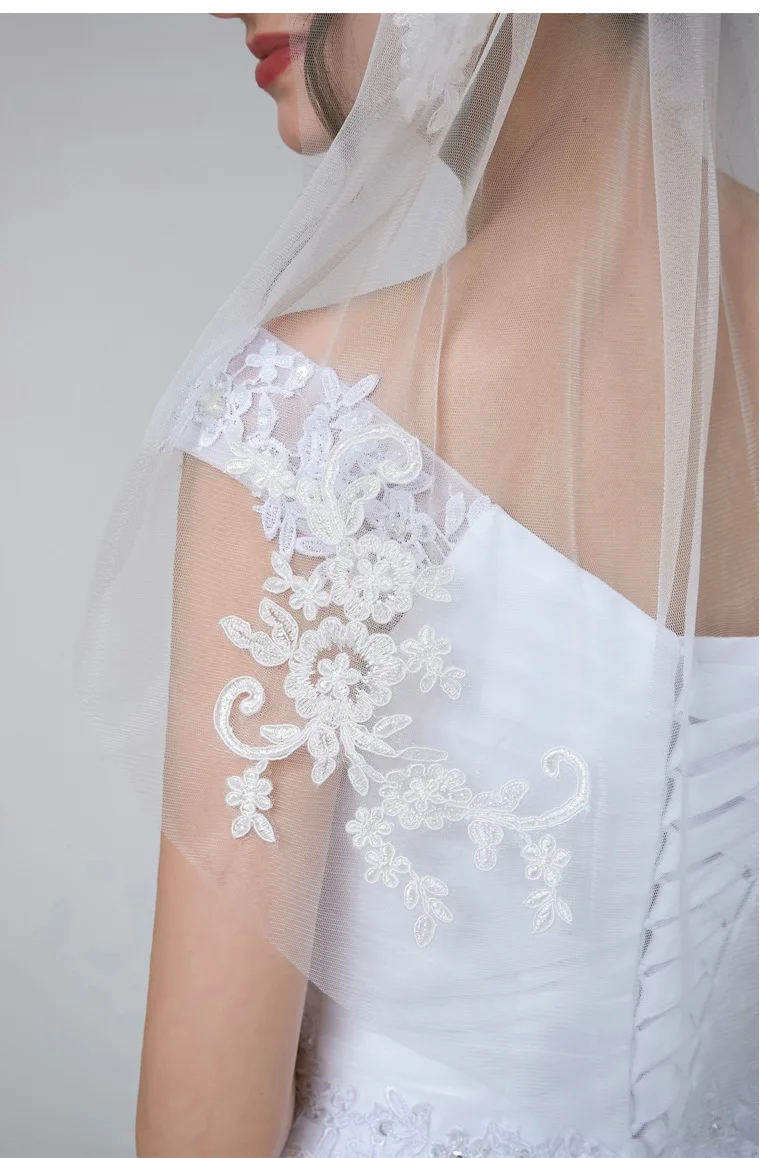 Voile de mariage court avec peigne, avec appliques en dentelle, coupe, couvre-chef de mariée, une couche, longueur coude, accessoire de mariée