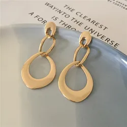 Trendy Women Elegant Earrings Gold Color Irregural Shape Linked Drop Earrings for Party and Fashion Show Walking Jewelry Female