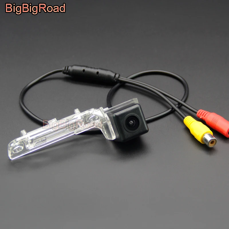 BigBigRoad Vehicle Wireless Rear View Parking CCD Camera HD Color Image For Volkswagen Touran 2013 New Bora Phaeton Magotan