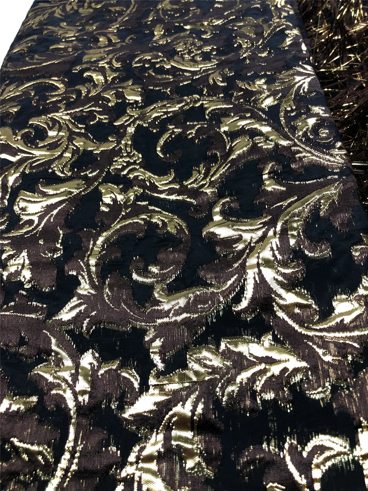 

2026 High-Quality Africa Nigerian Sequins Cotton Embroidery Lace Fabric Tulle for Wedding Party Dress Chiffon 5 Yards XL175