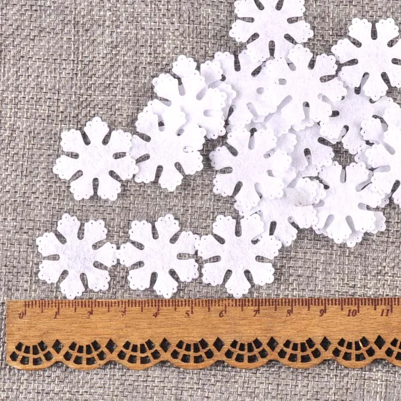 100Pcs/lot Mix Applique Polyester Felt Artificial Snowflake Patch Sticker Non-woven Patches For DIY Crafts Christmas Decoration