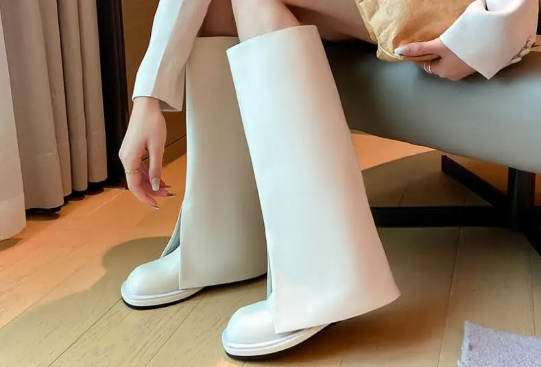 Girls White Black Cow Leather Round Toe Fold V Open Flat Knee High Boots Woman Turned Over Edge Slip On Tube Long Chimney Botas