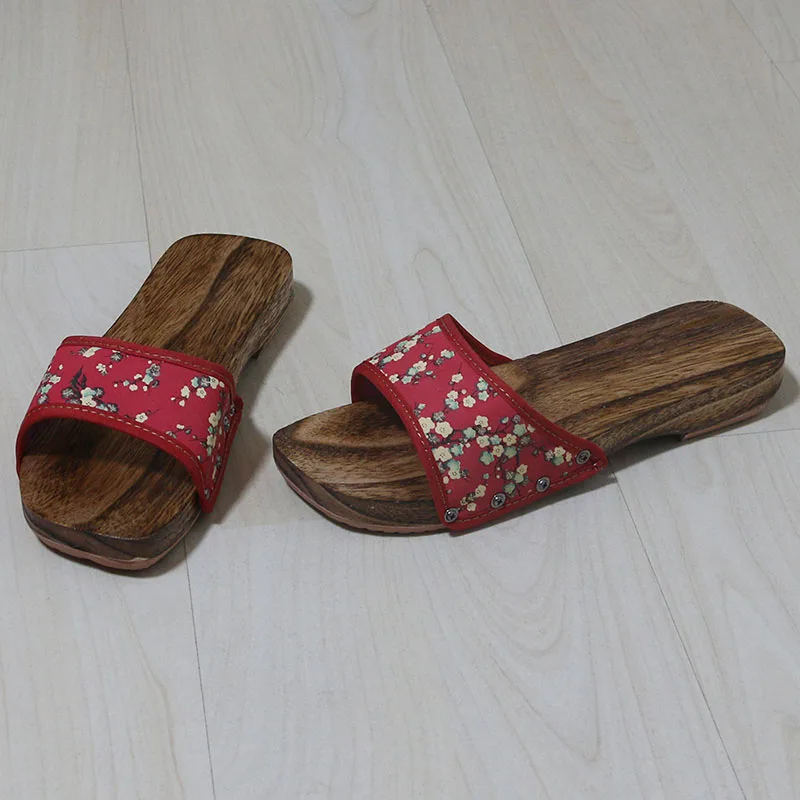 Women\'s Wood Slides Anti-Slip Flat Heel Summer Sandals Causal Beach Slippers Japan Geta Cosplay Shoes