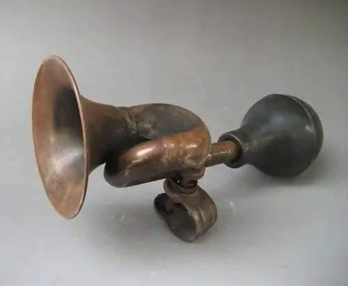 Unusual Chinese Bronze Vintage Bicycle Horn Unique Old Style Brass Sound Alarm for Bikes