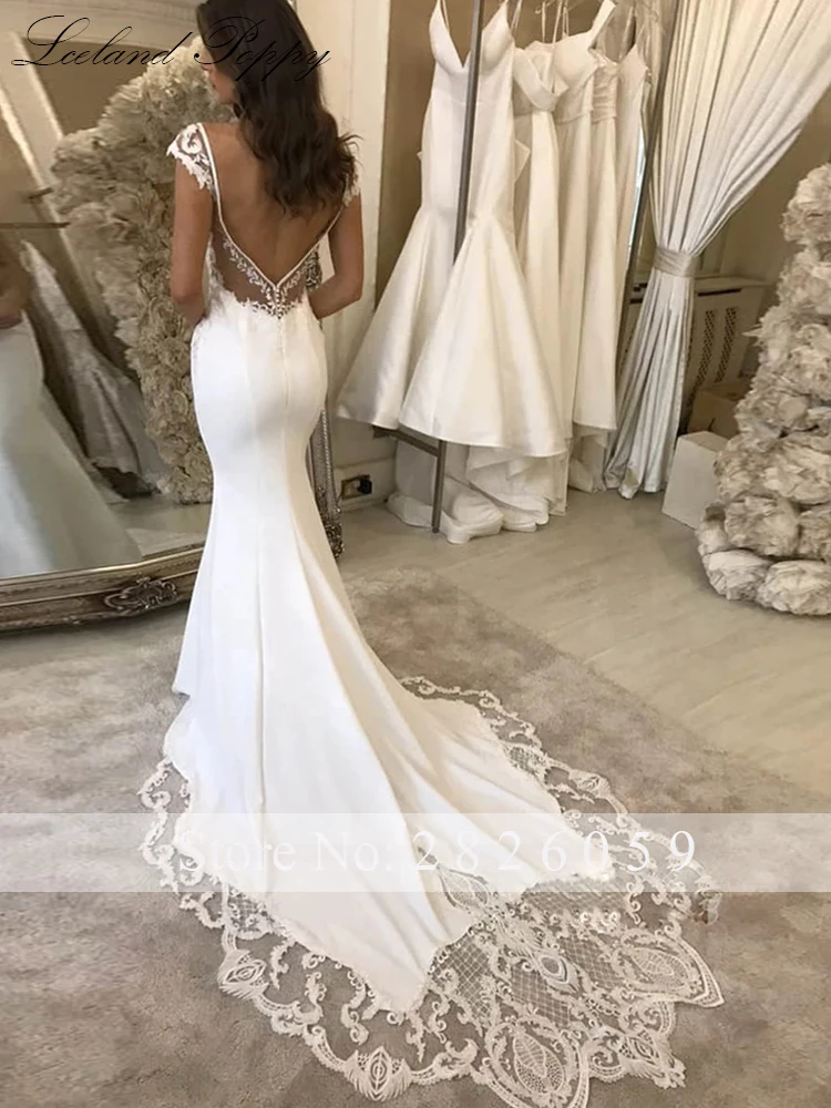 Lceland Poppy Customized V-neck Mermaid Satin Wedding Dresses Sleeveless Floor Length Backless Lace Appliques Bridal Gowns
