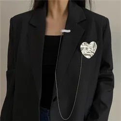 YANGLIUJIA Metal Heart Chain Brooch Personality Fashion Tassel Lovers Suit Accessories Christmas Gift