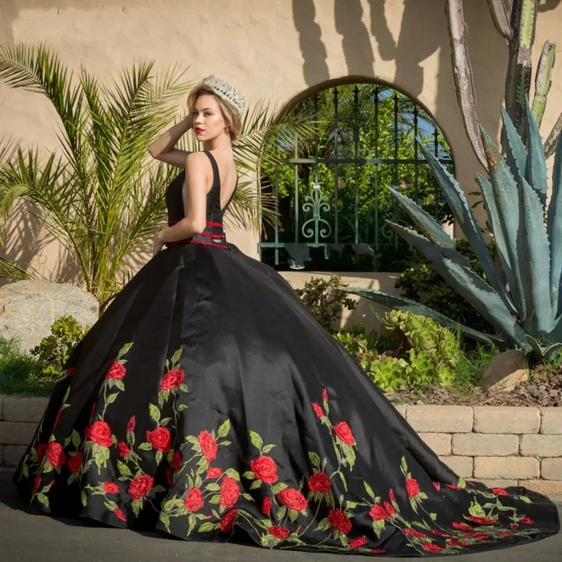 Meksykańskie vestido de 15 años 2020 czarne sukienki Quinceanera z haftem słodka 16 sukienka bufiasta spódnica vestidos de xv años