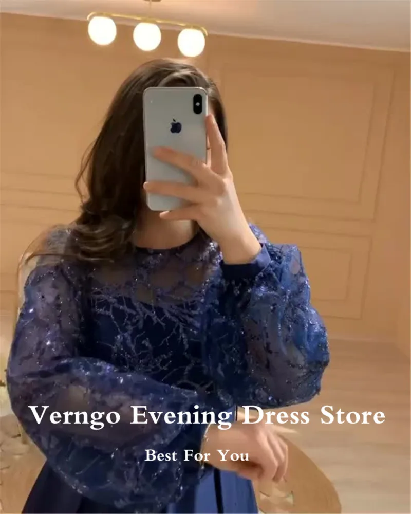 Verngo modesto azul marinho uma linha vestidos de noite puff mangas compridas renda brilhante cetim fenda vestido de baile saudita árabe vestido formal feminino